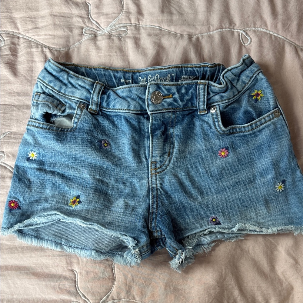 Girls Cat & Jack Light Blue Denim Embroidered Floral Shorts
